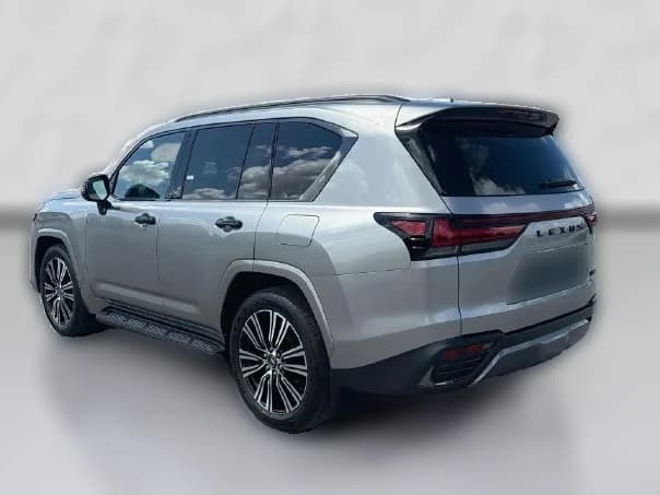 Lexus LX LX 600 Luxury 4WD 2026 — side view