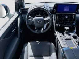 Lexus LX LX 600 Luxury 4WD 2026 — side view