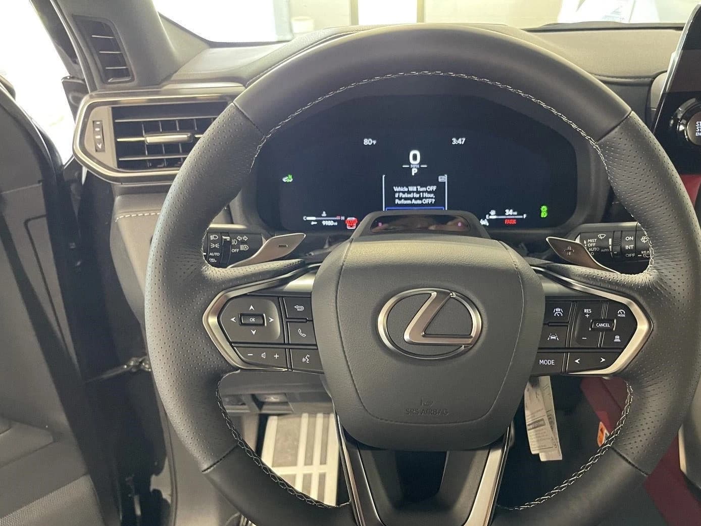 Lexus LX LX 600 F SPORT Handling 4WD 2026 — side view