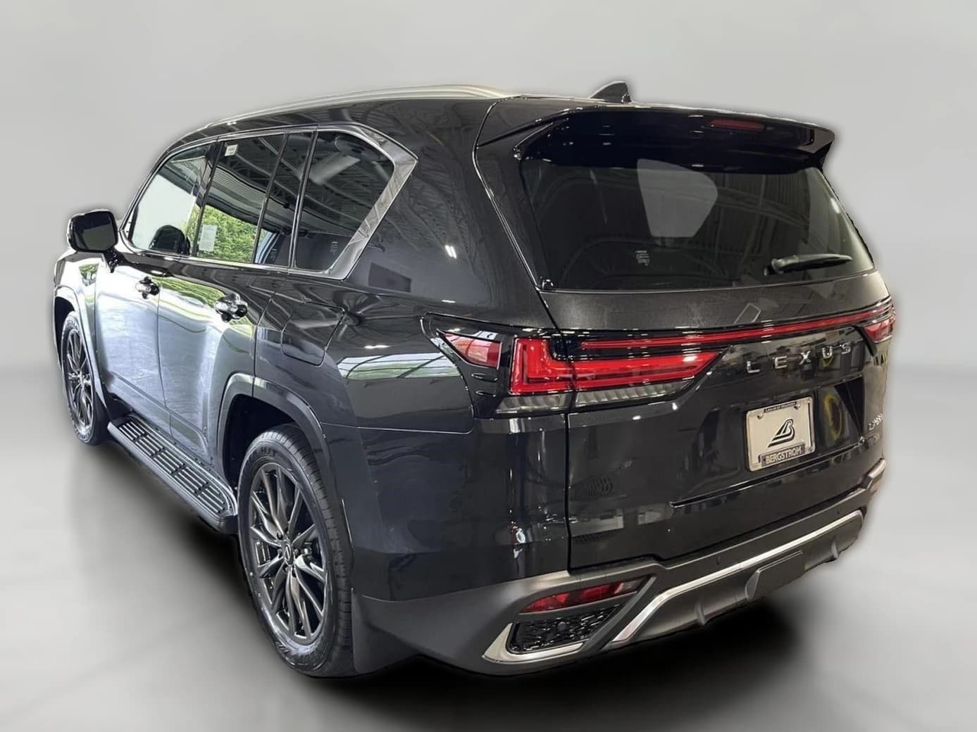 Lexus LX LX 600 F SPORT Handling 4WD 2026 — side view