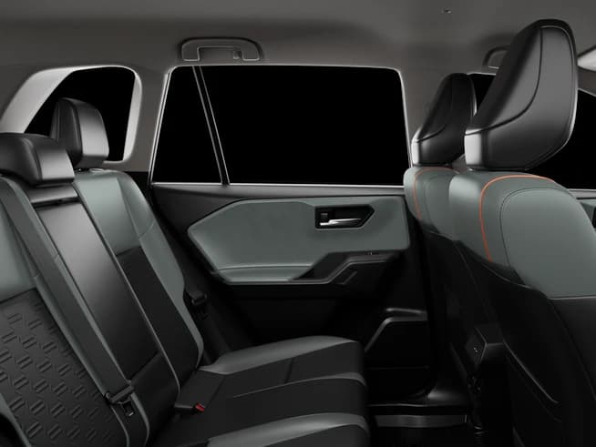 Toyota RAV4 Plug-In Hybrid SE (Natl) 2026 — side view