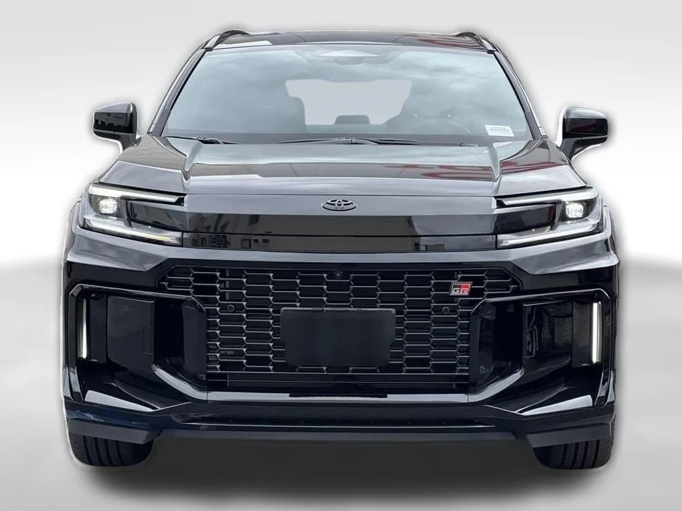 Toyota RAV4 Plug-In Hybrid GR Sport (Natl) 2026 — side view