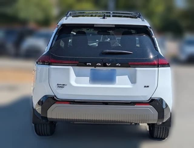 Toyota RAV4 Plug-In Hybrid SE (Natl) 2026 — side view