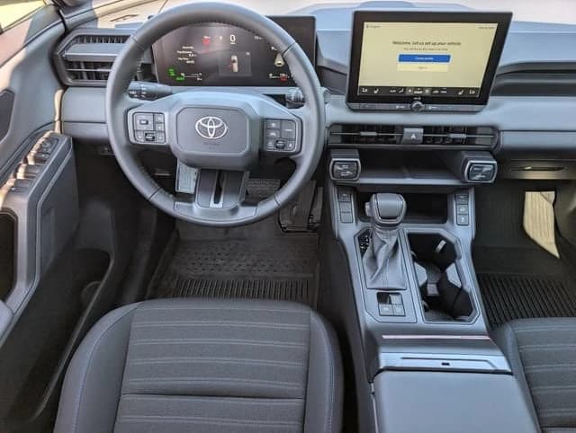 Toyota RAV4 Plug-In Hybrid SE (Natl) 2026 — side view