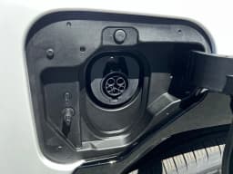 Toyota RAV4 Plug-In Hybrid SE (Natl) 2026 — side view