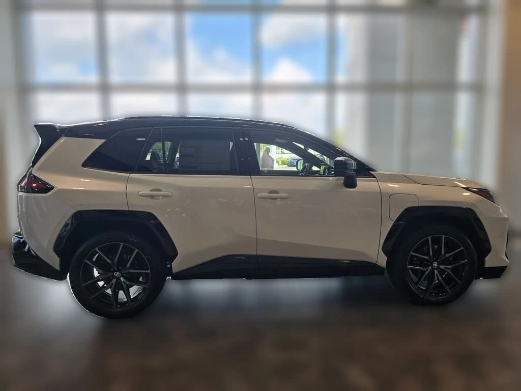 Toyota RAV4 Plug-In Hybrid GR Sport (Natl) 2026 — side view