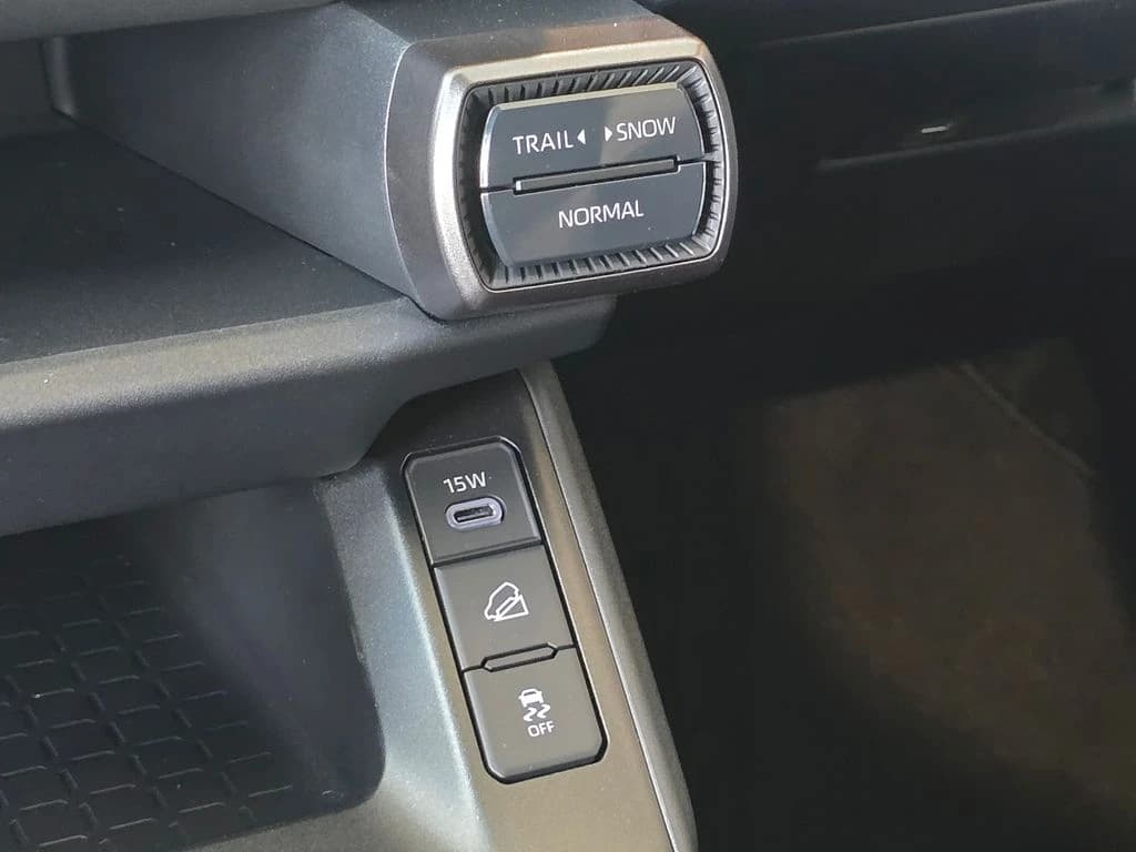 Toyota RAV4 Plug-In Hybrid GR Sport (Natl) 2026 — side view