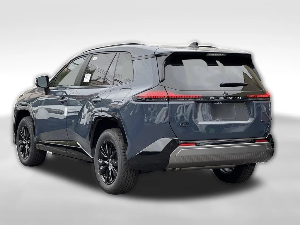 Toyota RAV4 Plug-In Hybrid SE (Natl) 2026 — side view