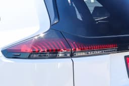 Toyota RAV4 Plug-In Hybrid SE (Natl) 2026 — side view