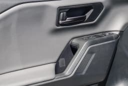 Toyota RAV4 Plug-In Hybrid SE (Natl) 2026 — side view