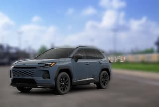 Toyota RAV4 Plug-In Hybrid SE (Natl)