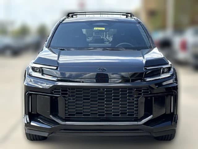 Toyota RAV4 Plug-In Hybrid GR Sport (Natl) 2026 — side view