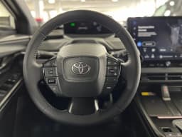 Toyota C-HR SE AWD (Natl) 2026 — side view