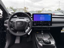 Toyota C-HR XSE AWD (Natl) 2026 — side view