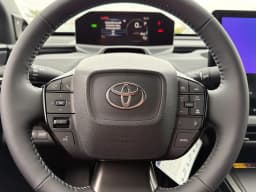 Toyota C-HR XSE AWD (Natl) 2026 — side view
