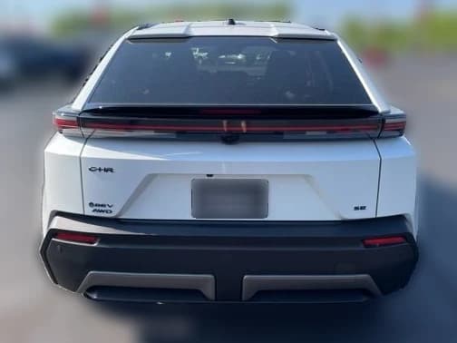 Toyota C-HR SE AWD (Natl) 2026 — side view
