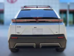 Toyota C-HR SE AWD (Natl) 2026 — side view