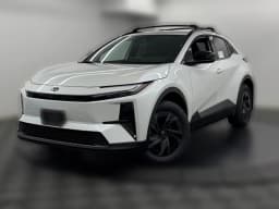 Toyota C-HR SE AWD (Natl) 2026 — side view