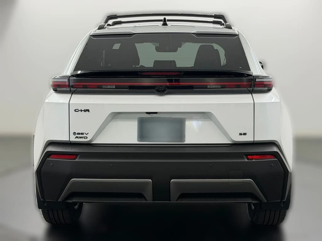 Toyota C-HR SE AWD (Natl) 2026 — side view