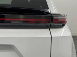 Toyota C-HR SE AWD (Natl) 2026 — side view