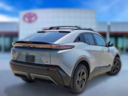 Toyota C-HR SE AWD (Natl) 2026 — side view