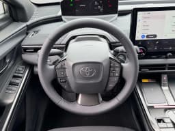Toyota C-HR SE AWD (Natl) 2026 — side view