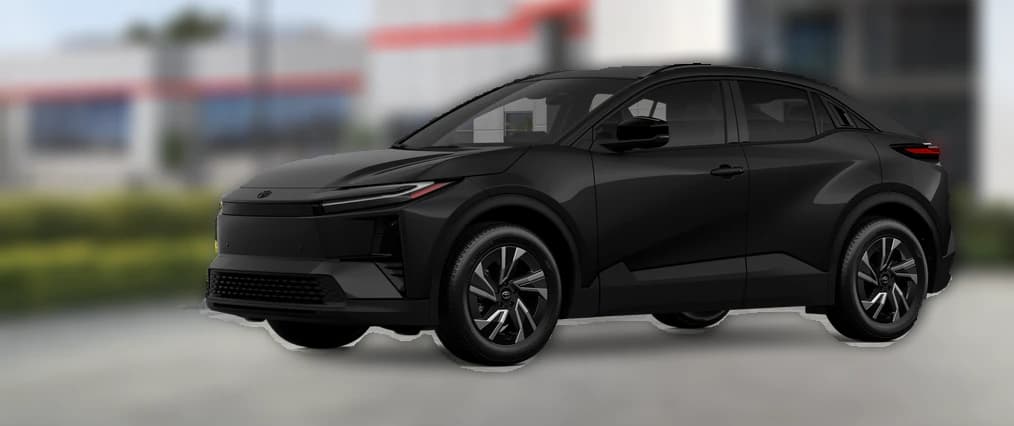 Toyota C-HR SE AWD (Natl) 2026 — side view