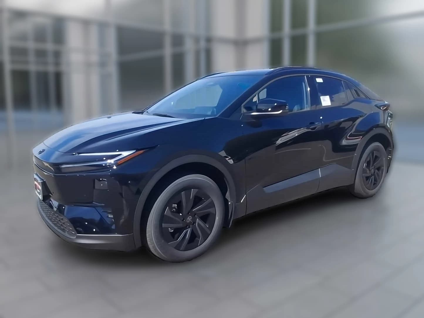 Toyota C-HR SE AWD (Natl) 2026 — side view