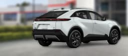 Toyota C-HR SE AWD (Natl) 2026 — side view