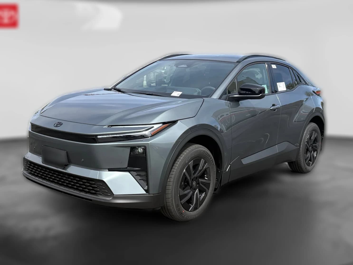 Toyota C-HR SE AWD (Natl) 2026 — side view