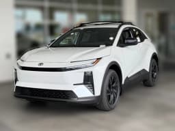 Toyota C-HR SE AWD (Natl) 2026 — side view