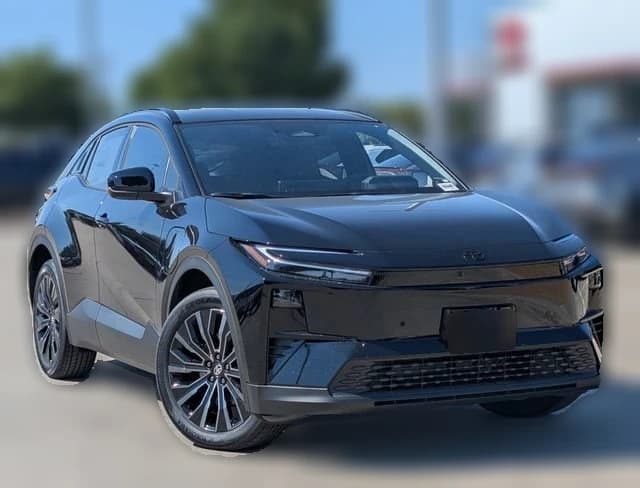 Toyota C-HR XSE AWD (Natl) 2026 — side view