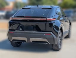 Toyota C-HR XSE AWD (Natl) 2026 — side view