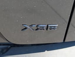Toyota C-HR XSE AWD (Natl) 2026 — side view