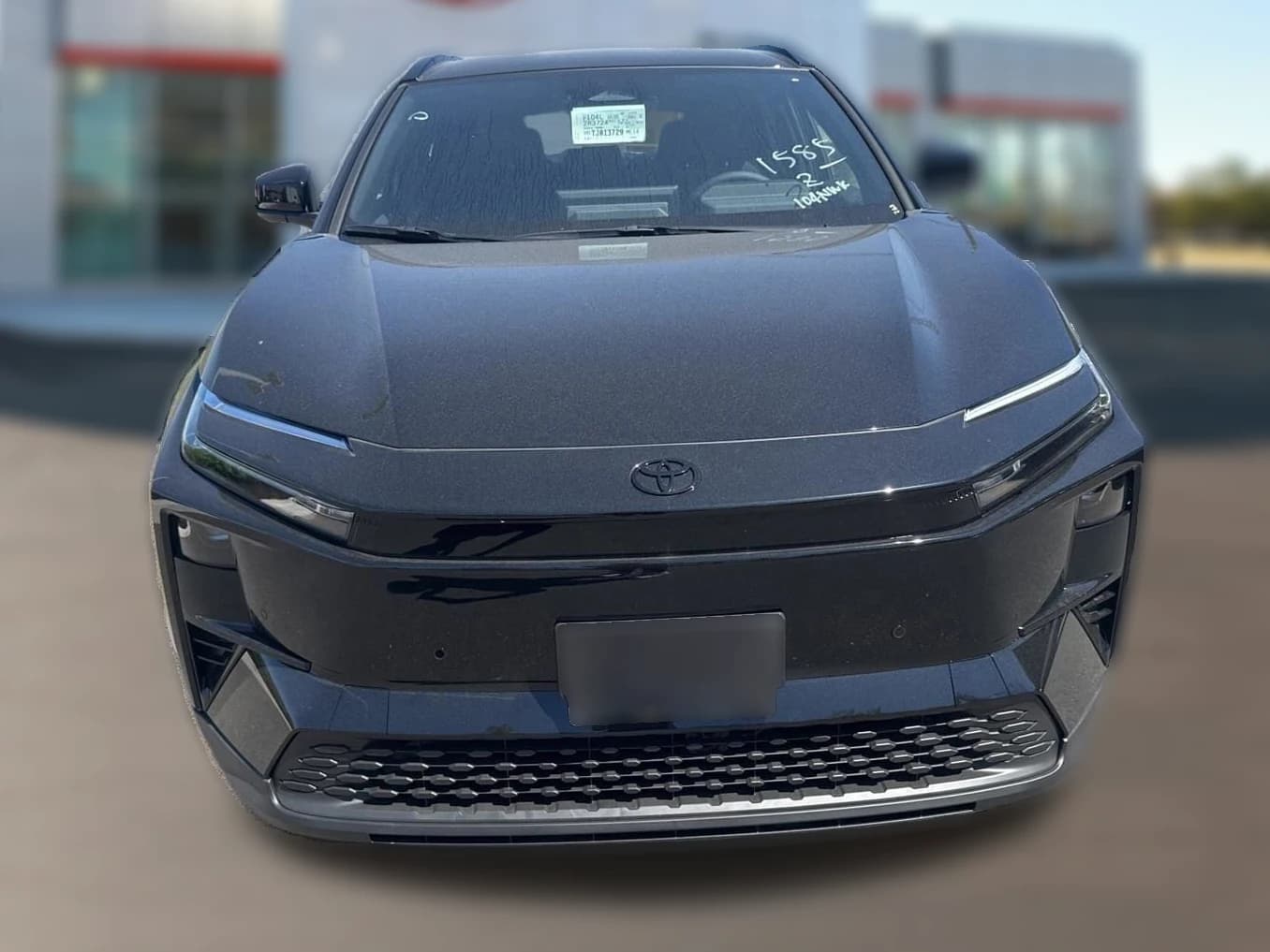 Toyota C-HR SE AWD (Natl) 2026 — side view
