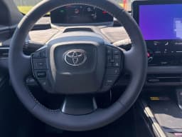 Toyota C-HR SE AWD (Natl) 2026 — side view