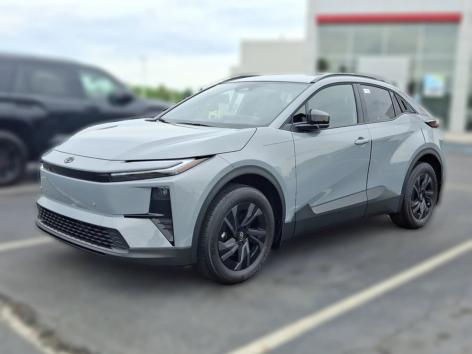 Toyota C-HR SE AWD (Natl) 2026 — side view