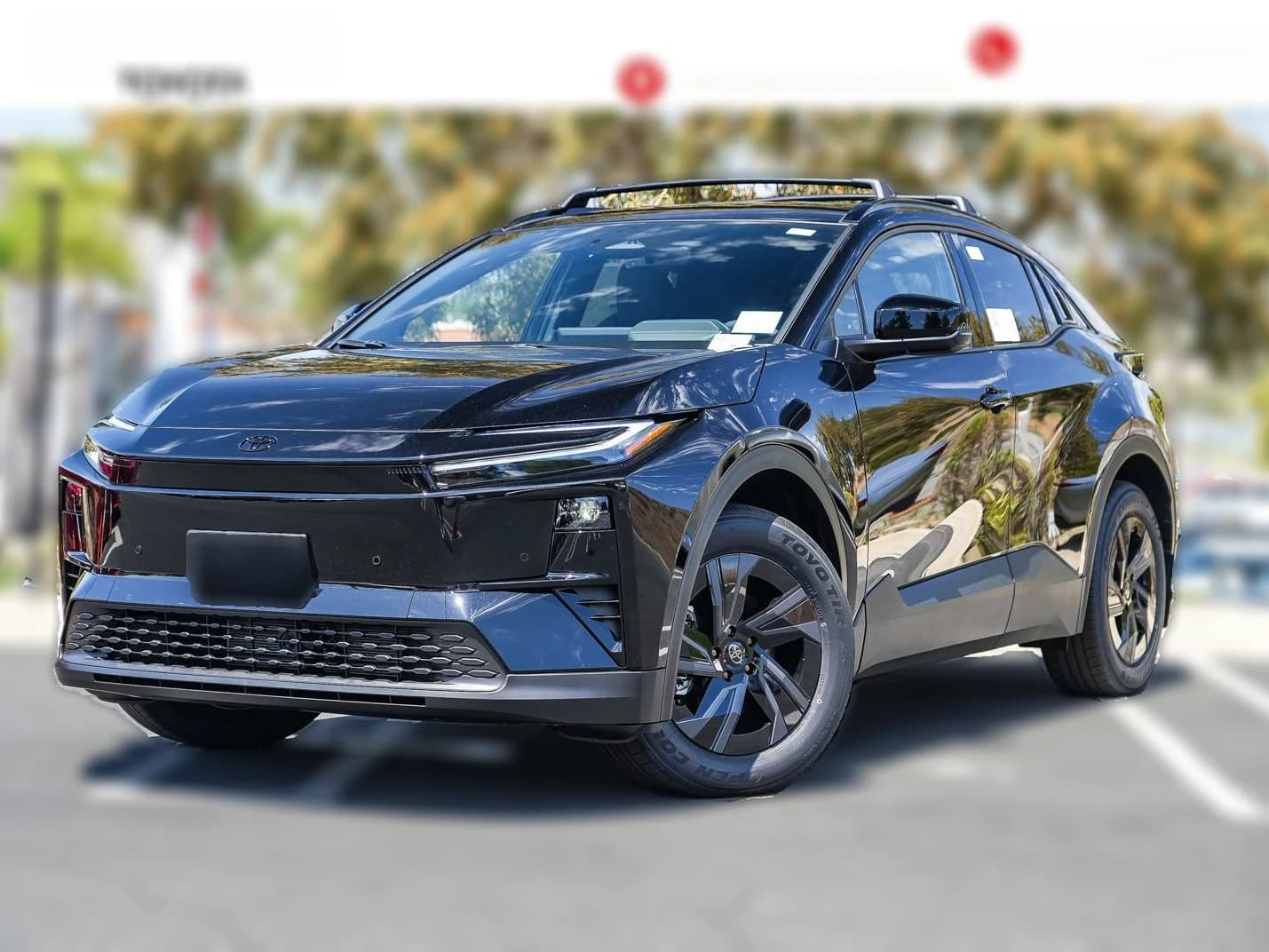 Toyota C-HR SE AWD (Natl) 2026 — side view