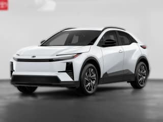 Toyota C-HR SE AWD (Natl)