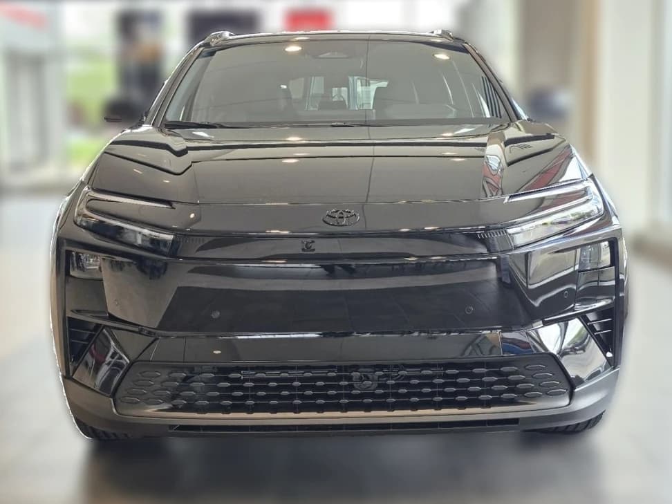 Toyota C-HR XSE AWD (Natl) 2026 — side view