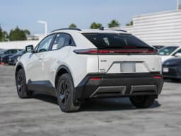 Toyota C-HR SE AWD (Natl) 2026 — side view