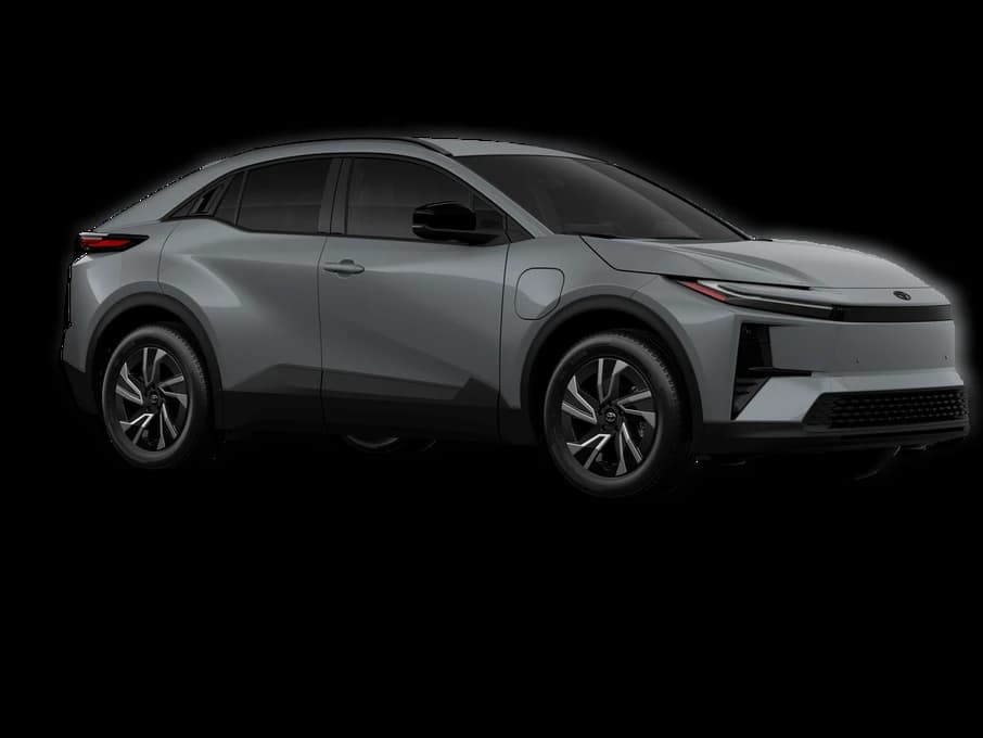 Toyota C-HR SE AWD (Natl) 2026 — side view