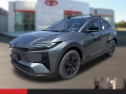 Toyota C-HR SE AWD (Natl) 2026 — side view