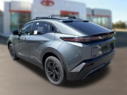 Toyota C-HR SE AWD (Natl) 2026 — side view