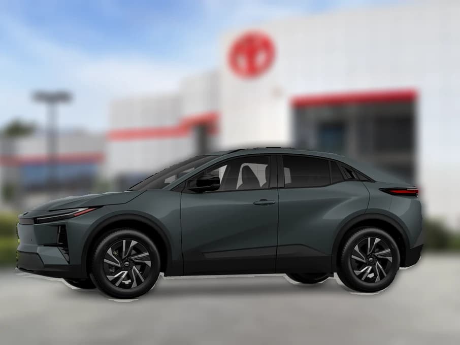 Toyota C-HR SE AWD (Natl) 2026 — side view
