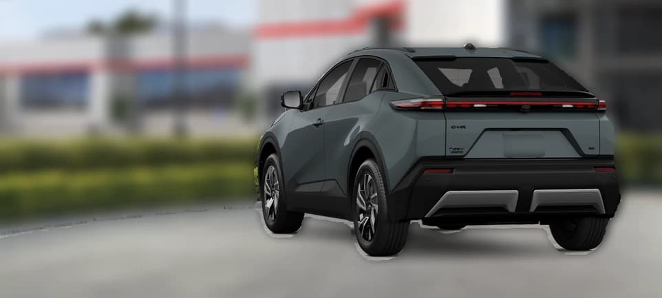 Toyota C-HR SE AWD (Natl) 2026 — side view