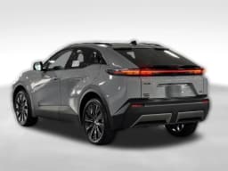 Toyota C-HR SE AWD (Natl) 2026 — side view
