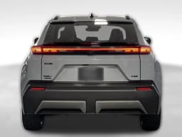 Toyota C-HR SE AWD (Natl) 2026 — side view