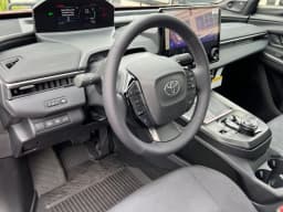Toyota C-HR SE AWD (Natl) 2026 — side view
