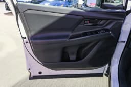 Toyota bZ XLE Plus FWD (Natl) 2026 — side view